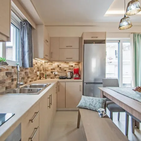 Alcmene Lux Διαμέρισμα
